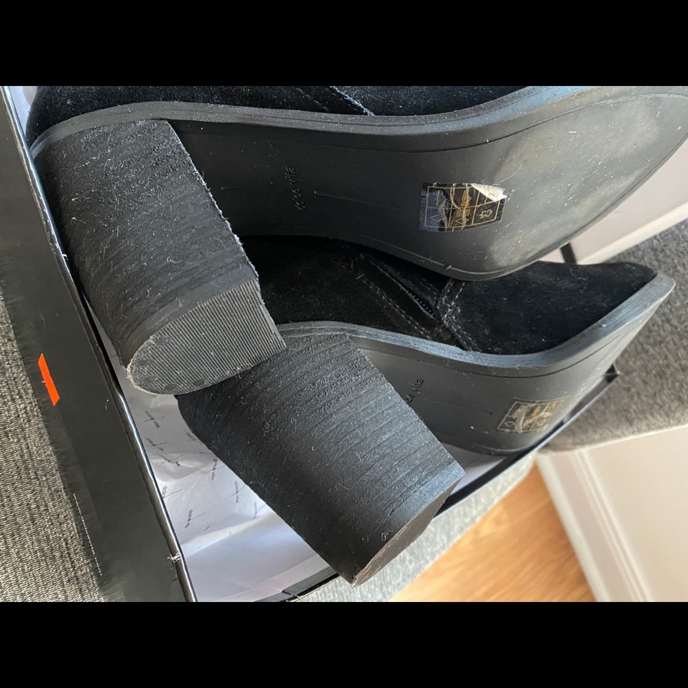 Dolce Vita Saint Suede Ankle Boots - Picture 5 of 7